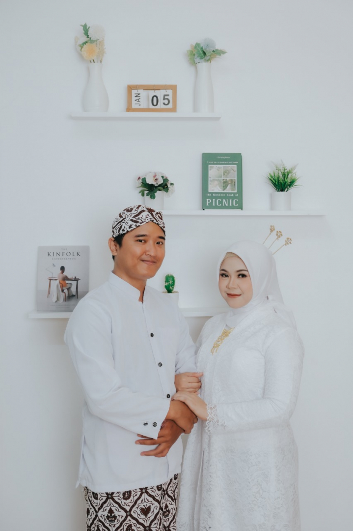 https://Weddingalyadanaldi.webnikah.com/dirmember/00000027/Alyaazzah/photo-269774-316566-l-202412090658.jpg