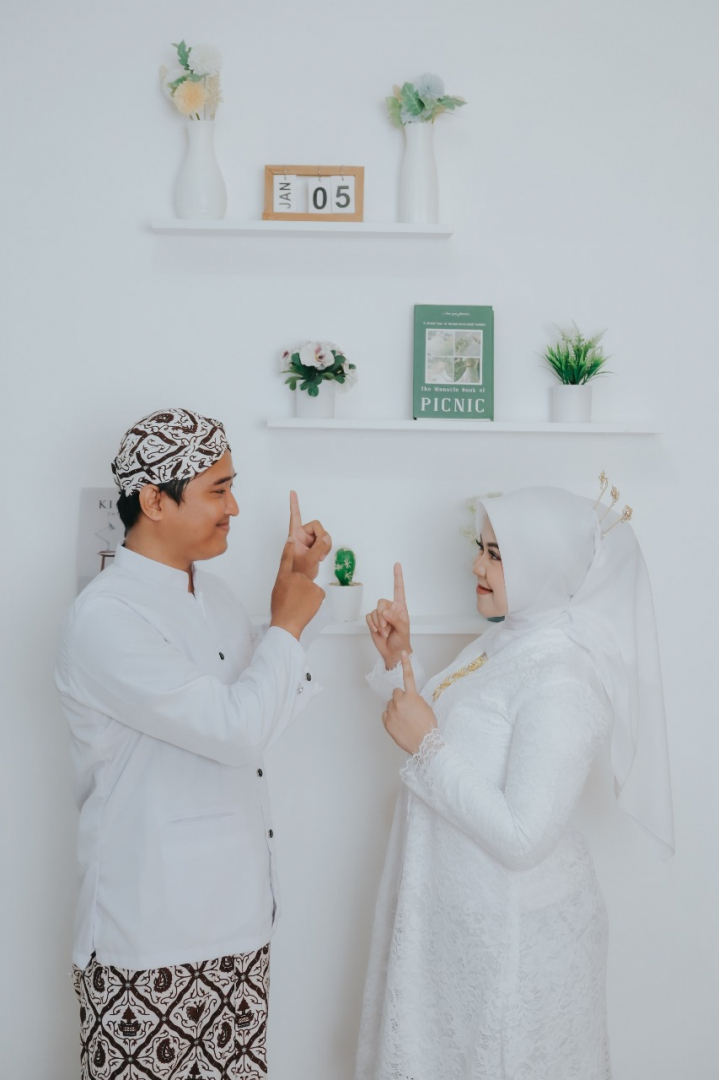 https://Weddingalyadanaldi.webnikah.com/dirmember/00000027/Alyaazzah/photo-269774-316569-l-202412090659.jpg